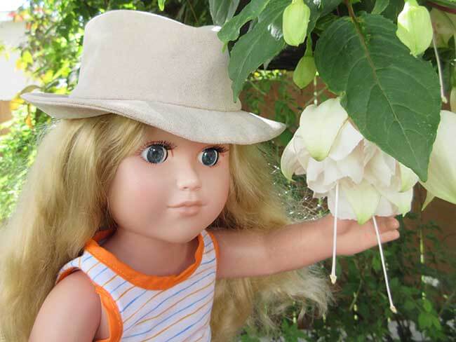 Look Who’s Making … Lee & Pearl Pattern 2023: The Fedora Hat for Dolls! We’re so excited about all the wonderful hats our friends are making for their dolls using this pattern — our current exclusive pattern for L&P mailing list subscribers. Want your own copy of this unique, versatile pattern? Join the Lee & Pearl mailing list at www.leeandpearl.com to get Pattern 2023 as our FREE gift!